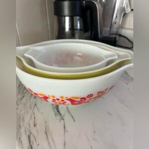Vintage Pyrex Stacking Bowls